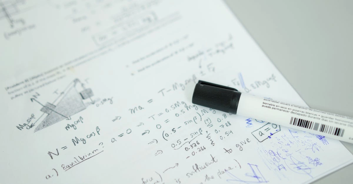 Математический анализ механики краш-игр и управления рисками